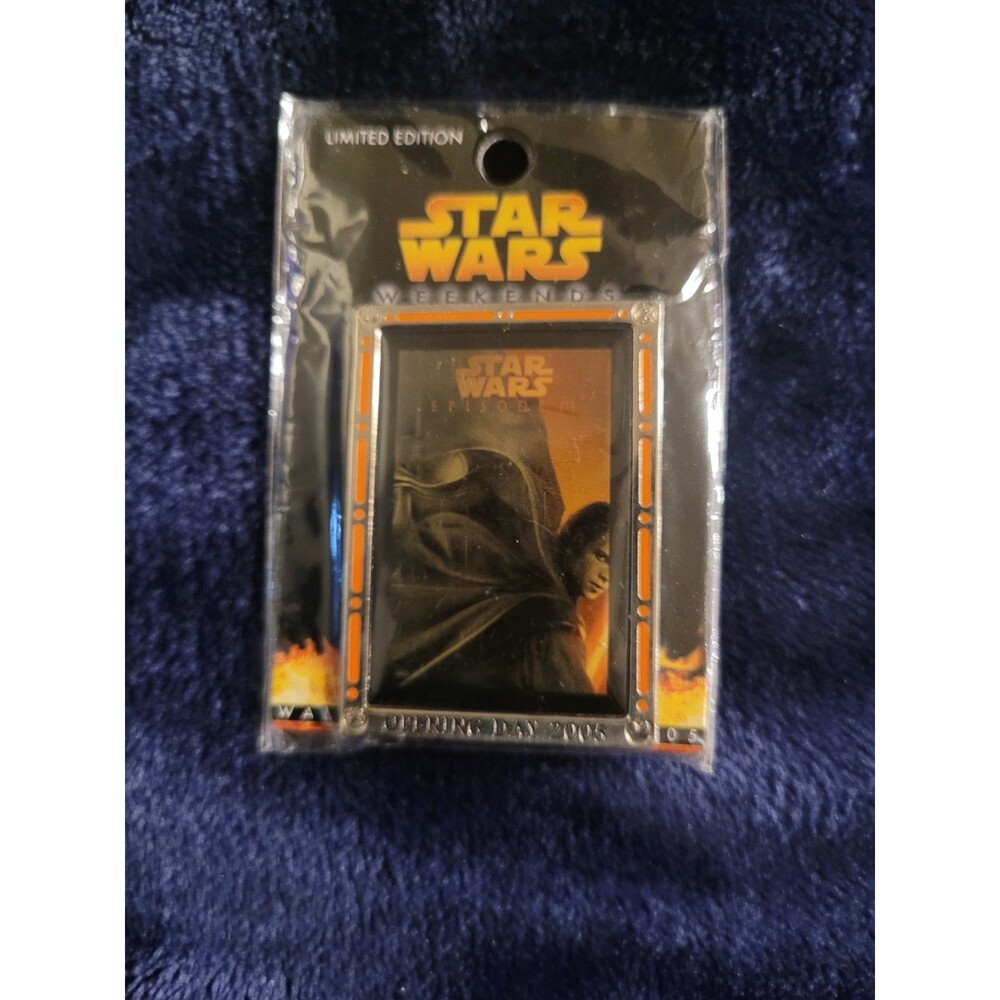 Disney WDW Star Wars Weekends Episode III Opening Day 2005 LE Framed Pin Sealed